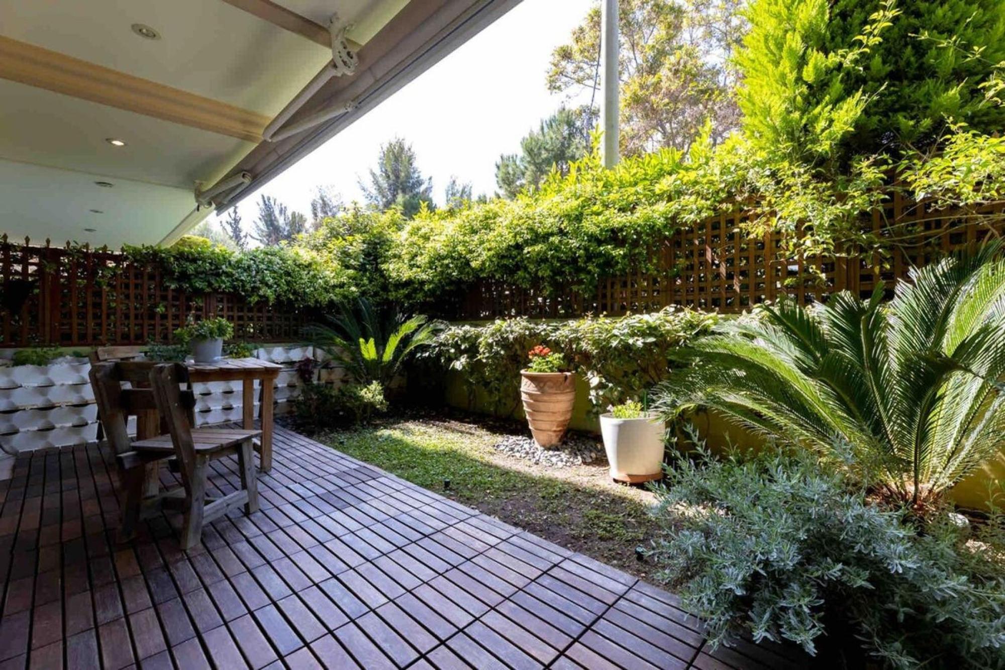 The Garden House At Alimos Apartman Athén Kültér fotó